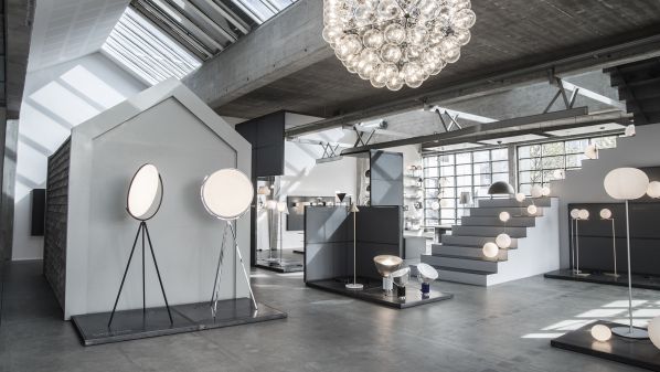 照明展廳的辦公室設(shè)計(jì)改造